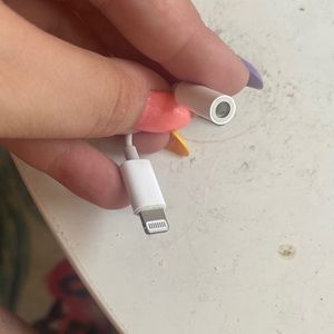 Headphone adapter